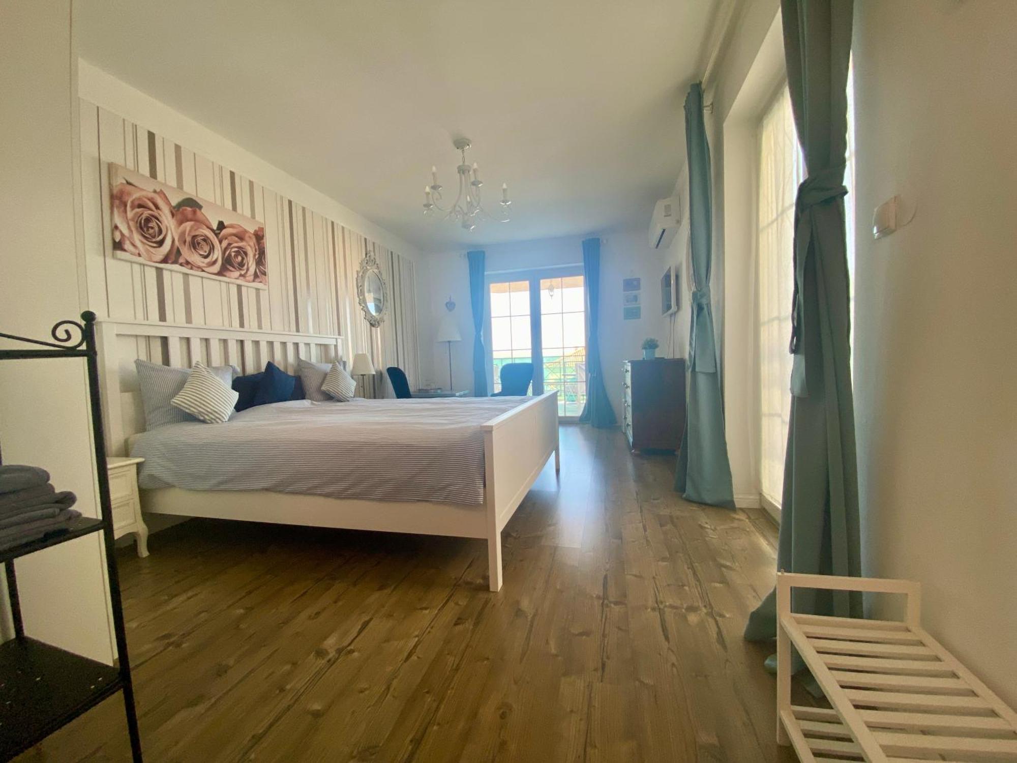 Deluxe Doppelzimmer mit Balkon und Meerblick